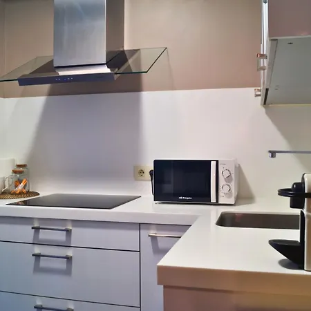 Yourhouse 1 Loft Apartment *